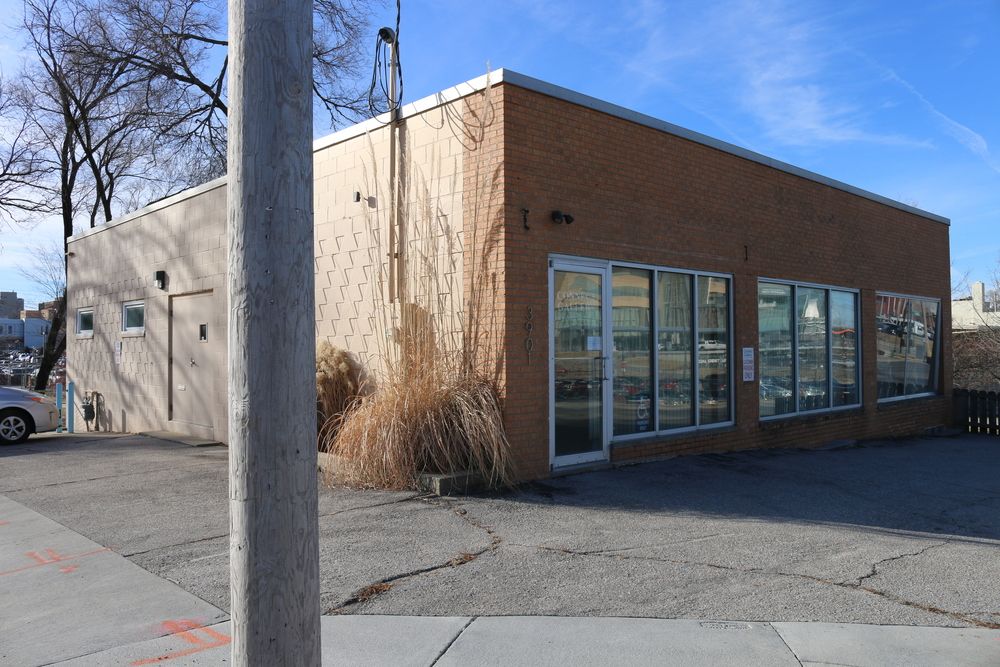 3901 Leavenworth St, Omaha, NE 68105